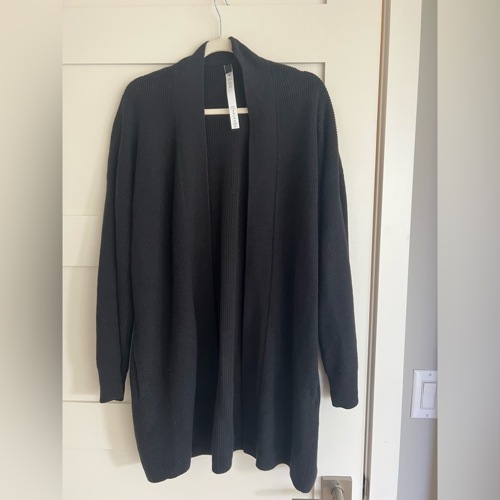 Lululemon merino wool sweater size 12